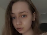 EllieCornfield online