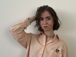 HilaryGanfield amateur